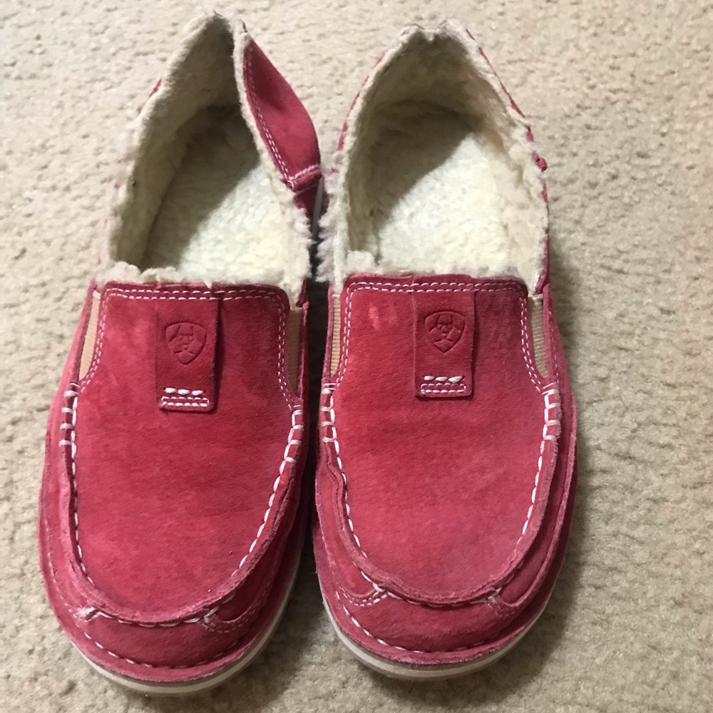 Ariat Cruisers